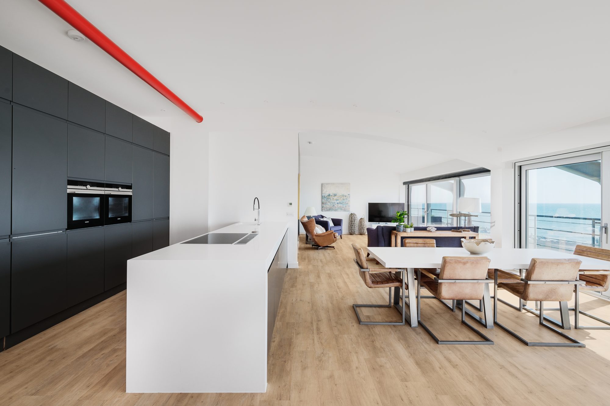 The kitchen and dining table at Alexanders